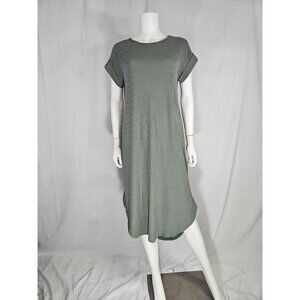 Entro Sage Ribbed Short Sleeve Round Neck Side Slit Maxi Dress